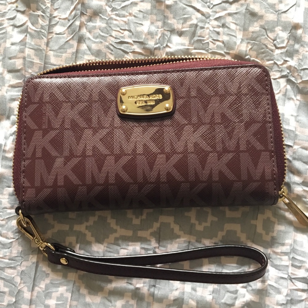 Michael Kors Wrislet
